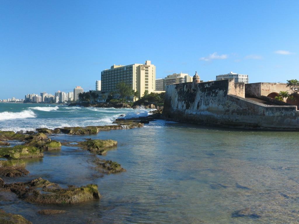 Vistas hacia el Condado - 2010 00002